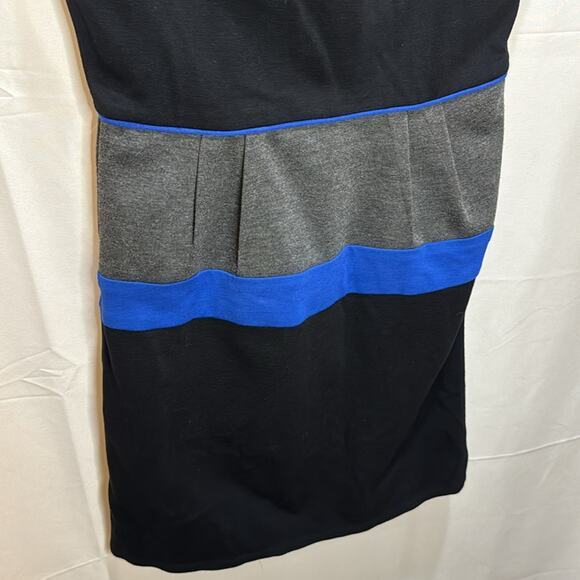 BCBGMaxArzia Colorblock Cap Sleeve Bodycon Dress Size 6 - Picture 4 of 6